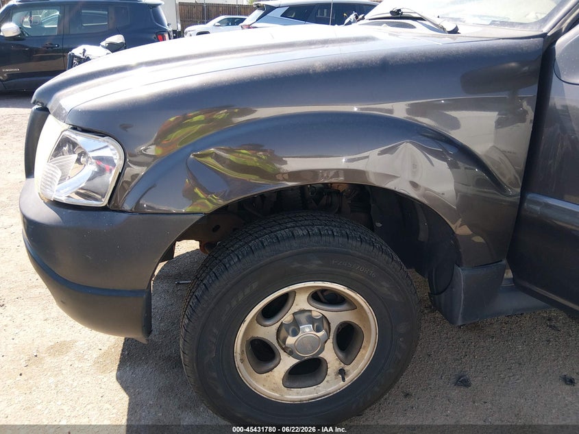 2005 Ford Explorer Sport Trac Adrenalin/Xls/Xlt VIN: 1FMDU77K55UA52418 Lot: 45431780