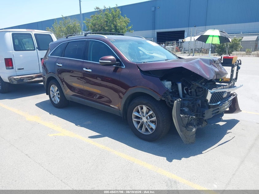 Vin: 5xypgda51jg409826, lot: 45929896, kia sorento 3.3l lx 2018 img_1