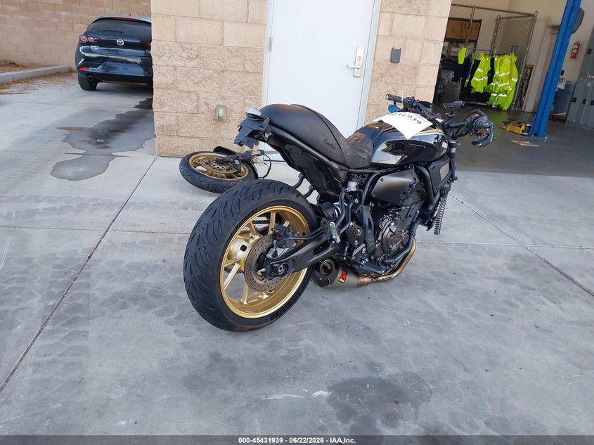 2024 YAMAHA MTM690 auction photo 4