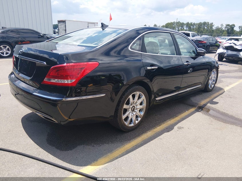 2013 HYUNDAI EQUUS auction photo 4