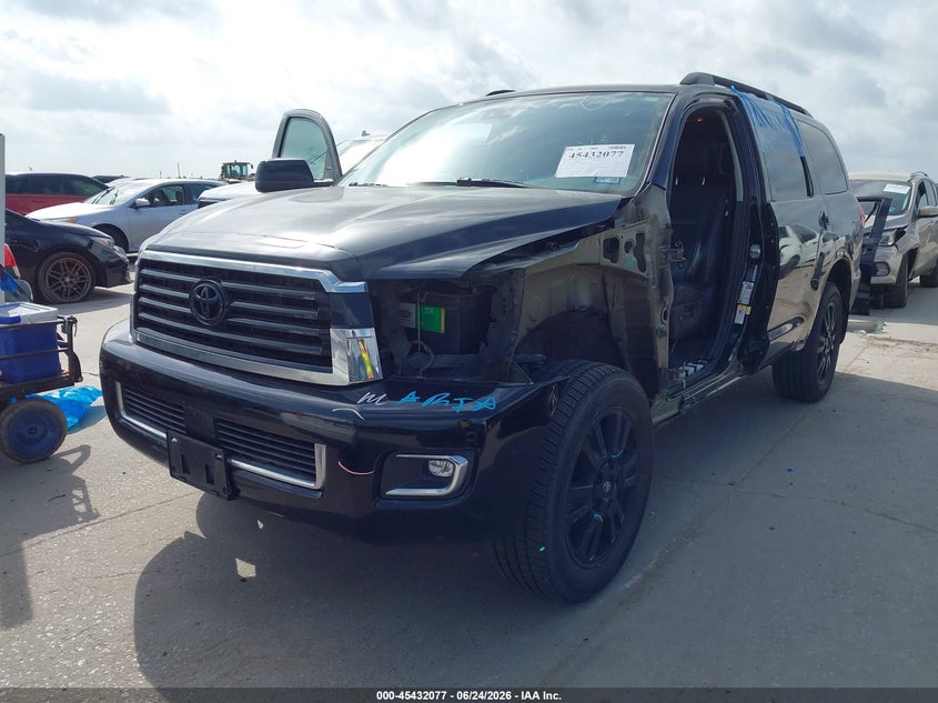 2020 TOYOTA SEQUOIA — zdjęcie 2