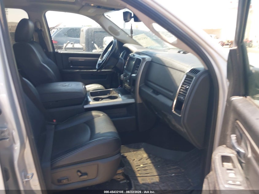 2016 RAM 1500 auction photo 5