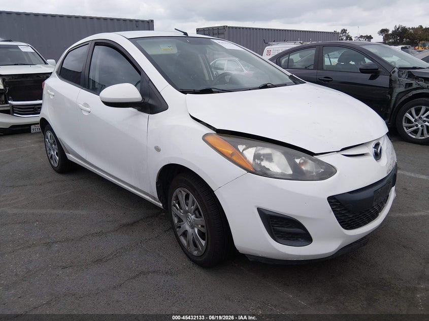 2014 Mazda 2