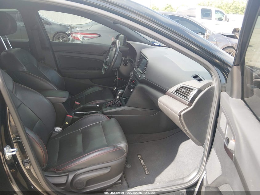 AtlanticExpress - Hyundai Elantra