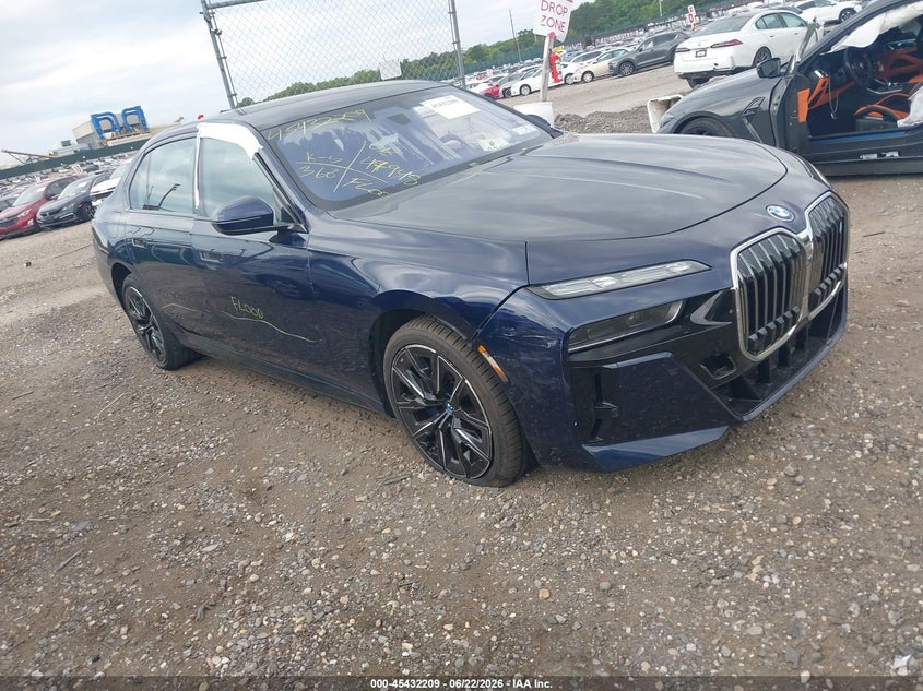2023 BMW I7 auction photo 1