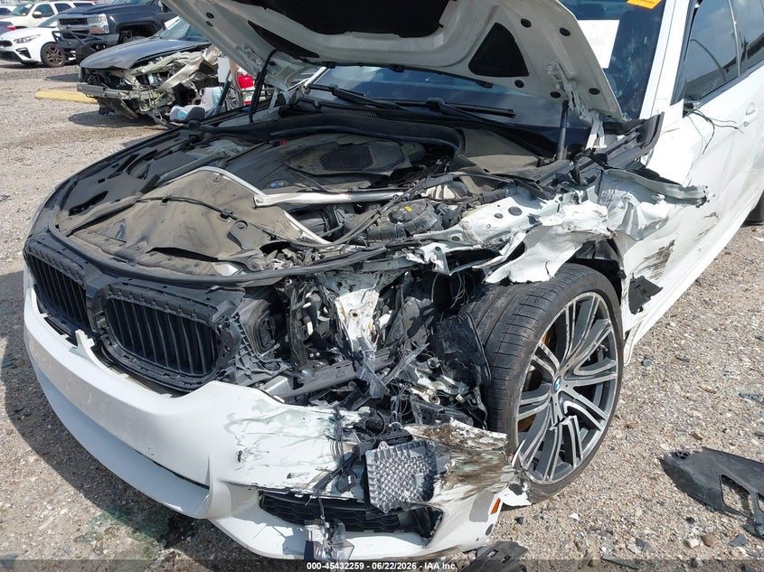 2020 BMW 540I auction photo 6