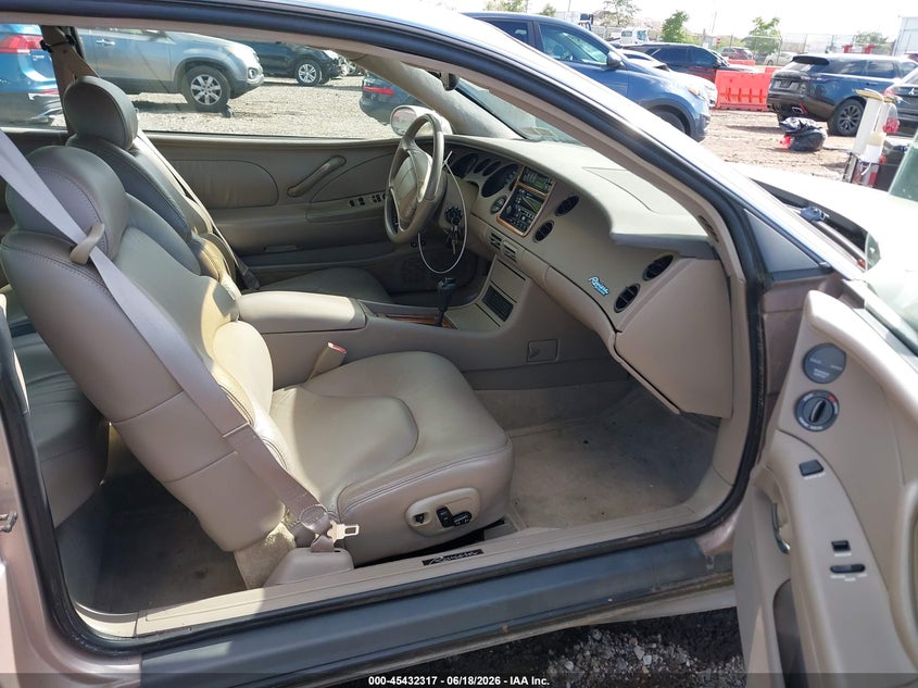 1998 BUICK RIVIERA auction photo 5
