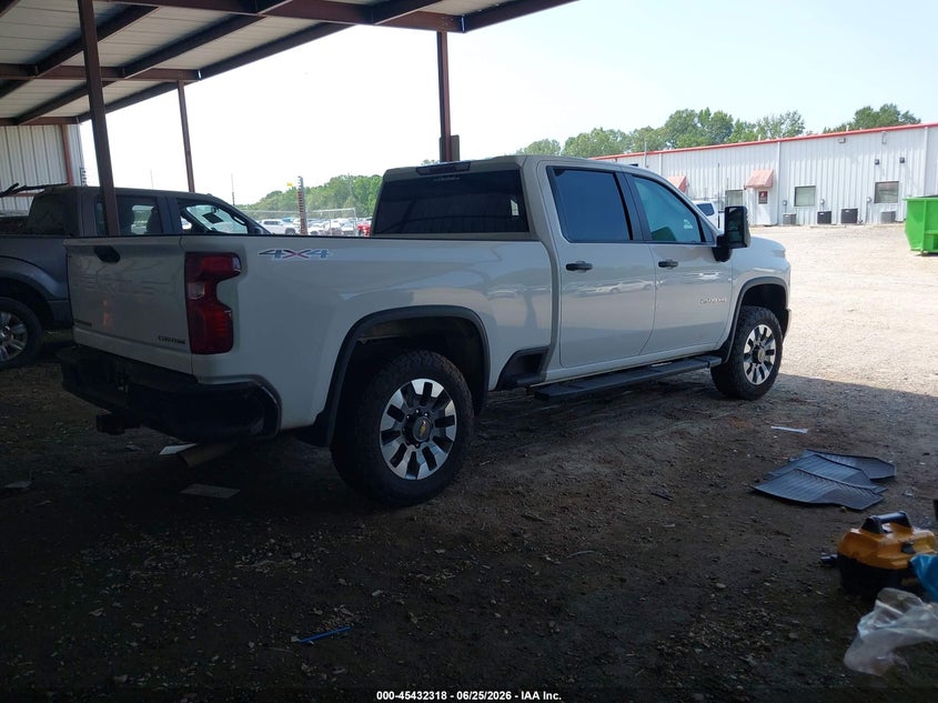 2022 CHEVROLET SILVERADO 2500HD auction photo 4