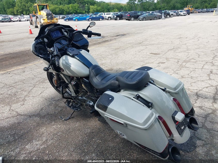 2020 HARLEY-DAVIDSON FLTRXSE auction photo 3