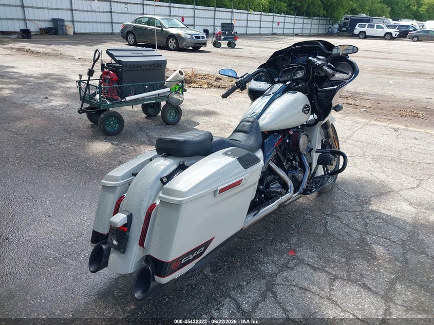 2020 HARLEY-DAVIDSON FLTRXSE auction photo 4
