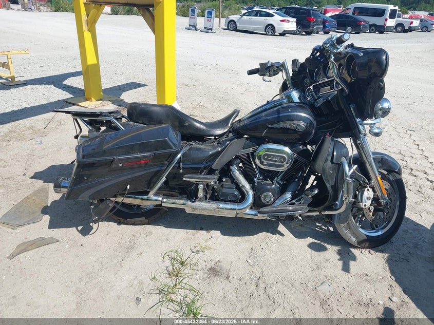2013 Harley-Davidson Flhtcuse Cvo Ultra Elecglide/Anniv VIN: 1HD1PR827DB954036 Lot: 45432364