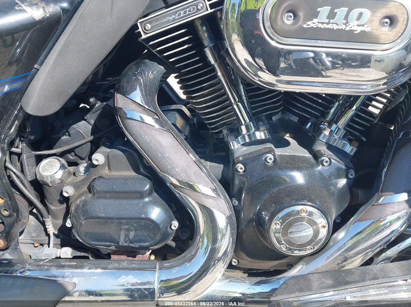 2013 Harley-Davidson Flhtcuse Cvo Ultra Elecglide/Anniv VIN: 1HD1PR827DB954036 Lot: 45432364