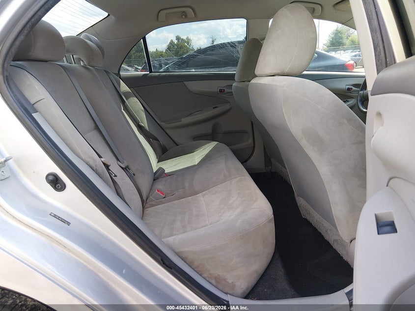 2009 TOYOTA COROLLA auction photo 8