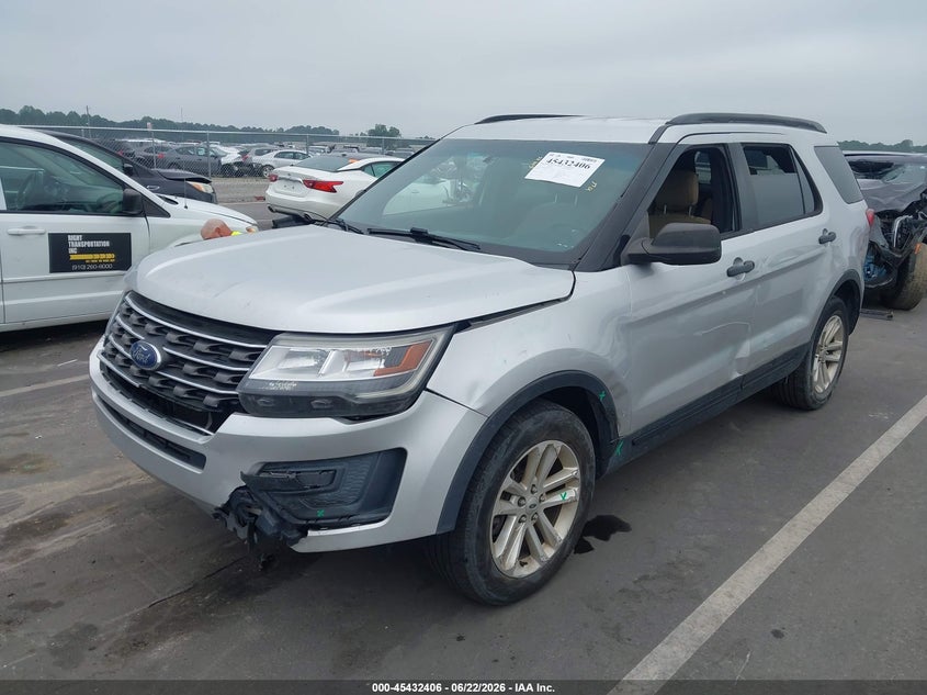 2017 FORD EXPLORER auction photo 2