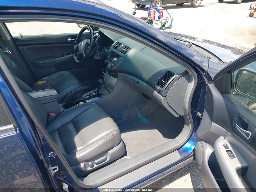 2005 HONDA ACCORD auction photo 5