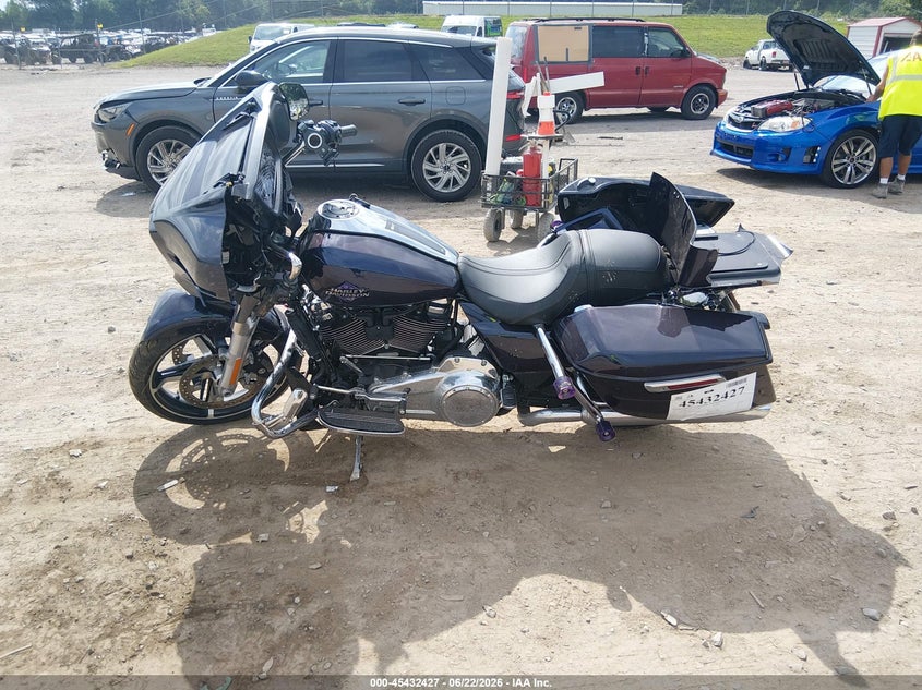 2025 Harley-Davidson Flhx VIN: 1HD1KB713SB630111 Lot: 45432427