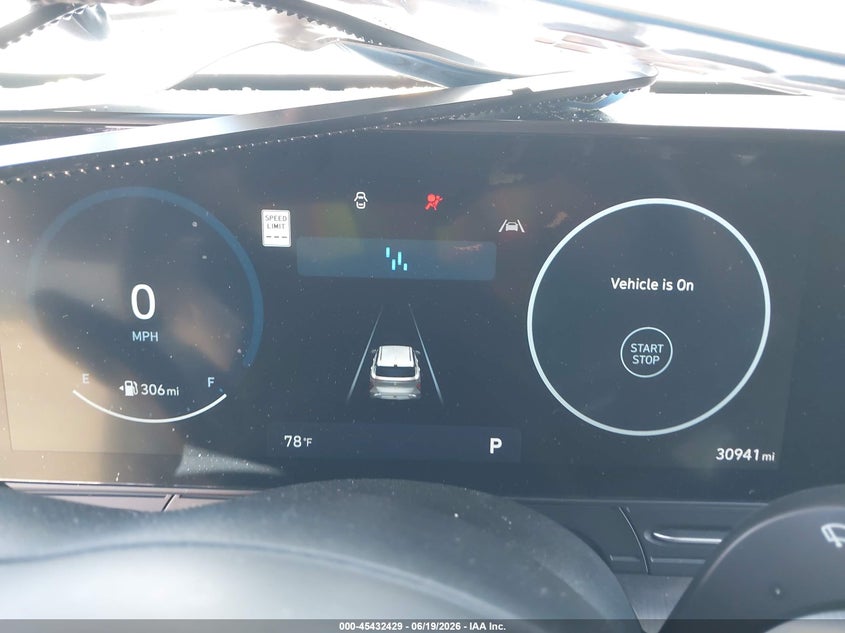 2024 HYUNDAI KONA auction photo 7
