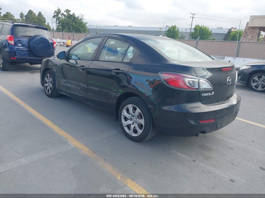 Vin: jm1bl1up7d1752792, lot: 45930562, mazda mazda3 i sport 20133