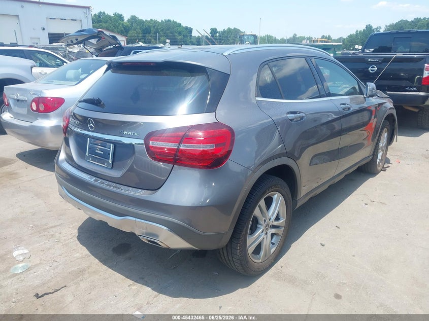 2019 MERCEDES-BENZ GLA 250 auction photo 4