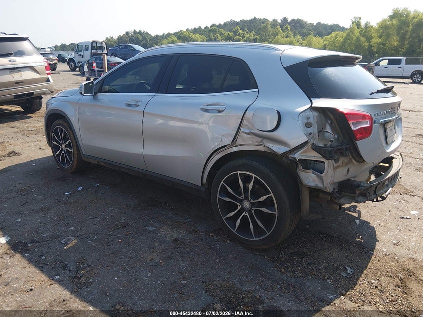 2016 MERCEDES-BENZ GLA 250 auction photo 3