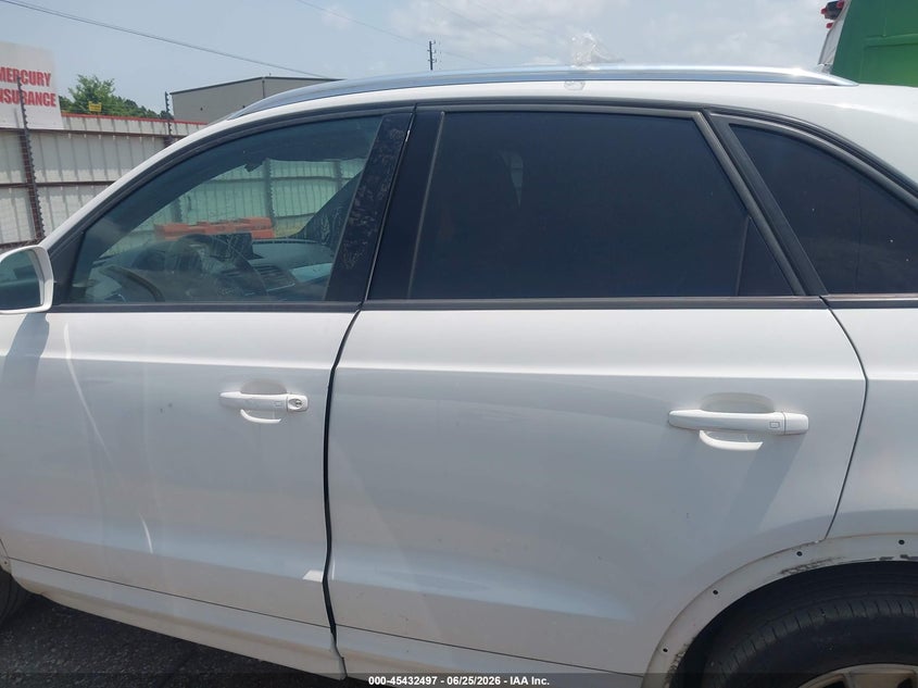 2018 Audi Q3 2.0T Premium/2.0T Sport Premium VIN: WA1BCCFS4JR012461 Lot: 45432497