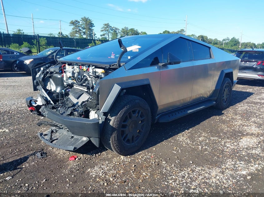 7G2CEHED5SA071427 2025 Tesla Cybertruck All-Wheel Drive photo 1