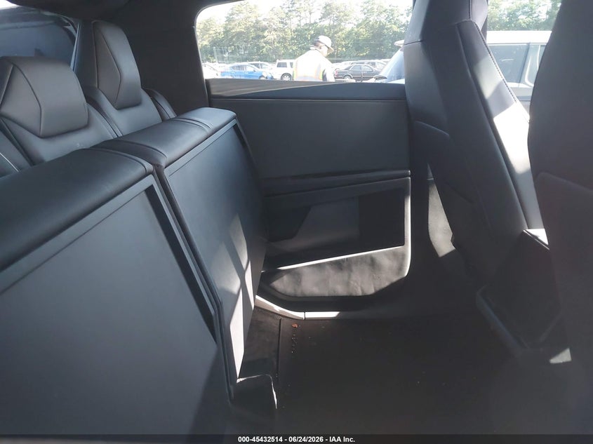 AtlanticExpress - Tesla Cybertruck