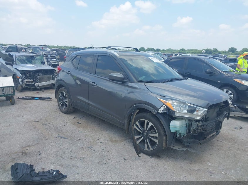 2020 Nissan Kicks