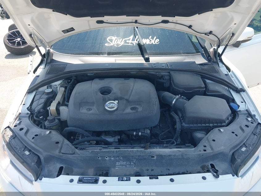 2015 Volvo S80 T5 Platinum VIN: YV140MAD0F1184346 Lot: 45432548