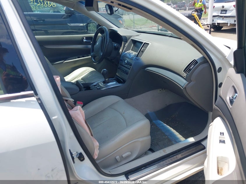 2011 INFINITI G25X auction photo 5