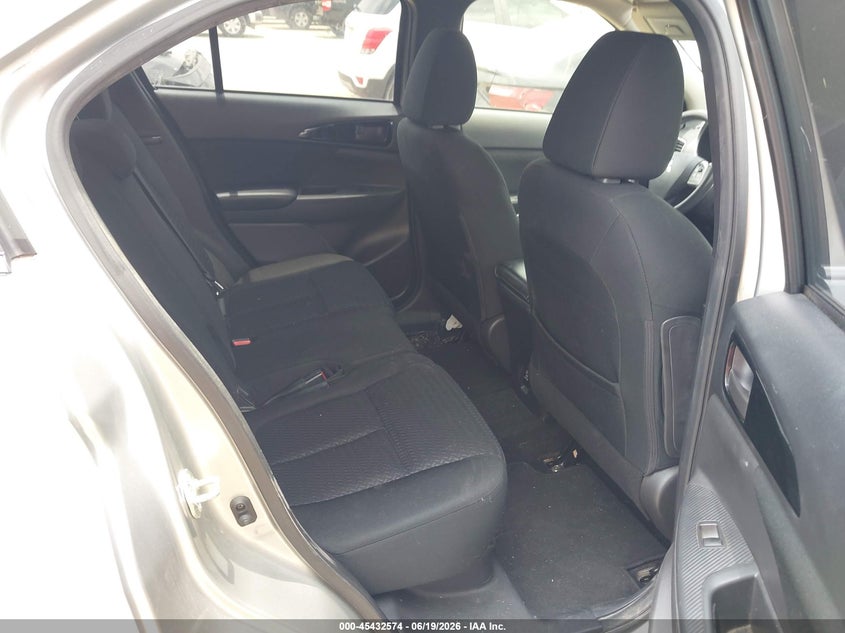 2018 MITSUBISHI ECLIPSE CROSS auction photo 8