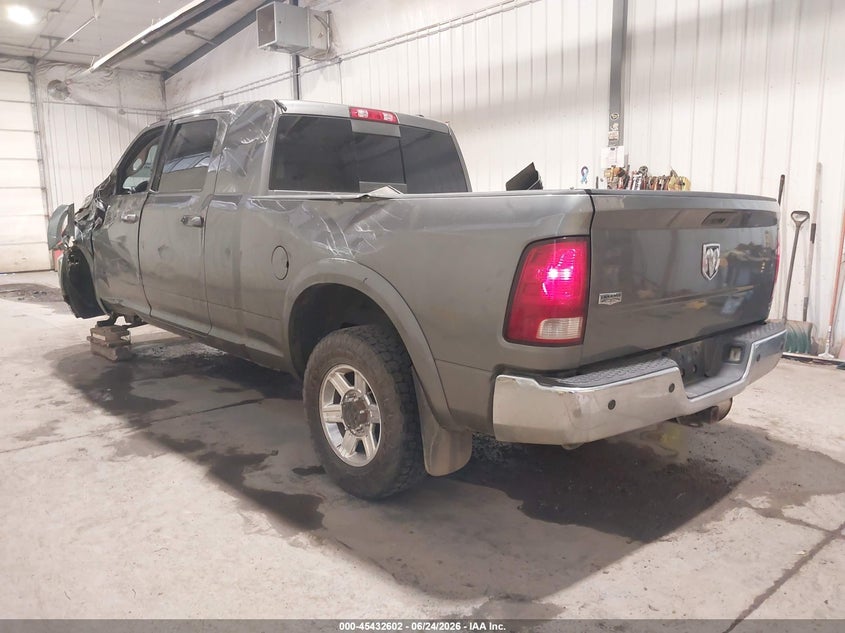 Vin: 3d7ut2hl3bg618842, lot: 45930701, ram ram 2500 laramie 20113