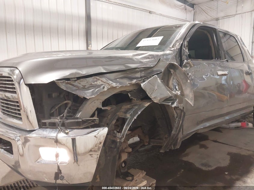 2011 Ram Ram 2500 Laramie VIN: 3D7UT2HL3BG618842 Lot: 45432602