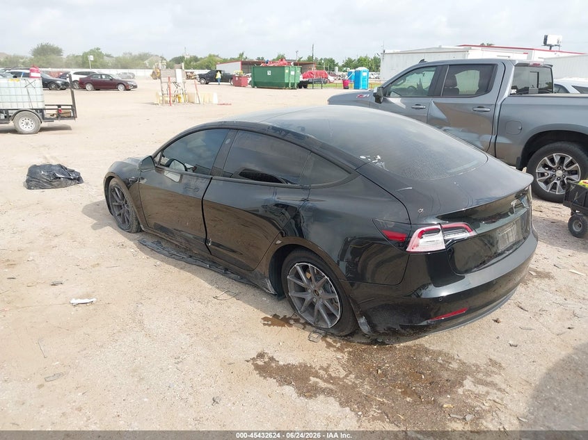 2021 TESLA MODEL 3 auction photo 3