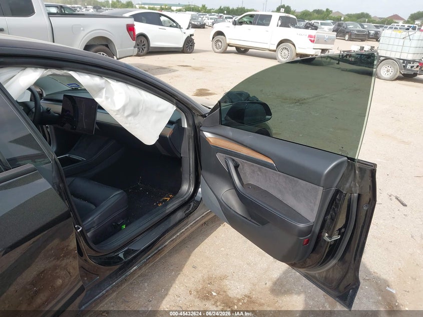 2021 TESLA MODEL 3 auction photo 5