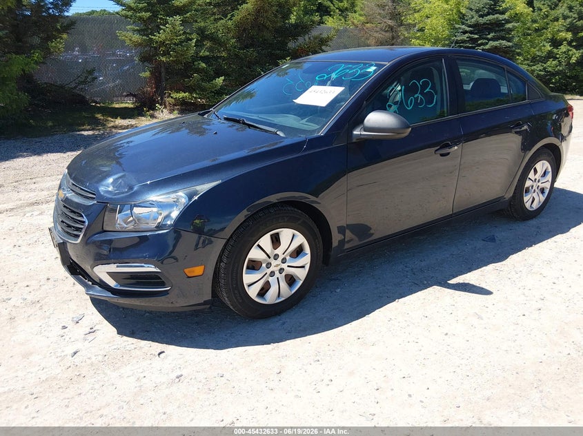 2016 CHEVROLET CRUZE LIMITED auction photo 2