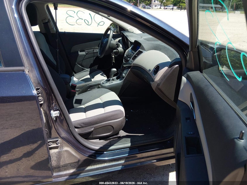 2016 CHEVROLET CRUZE LIMITED auction photo 5