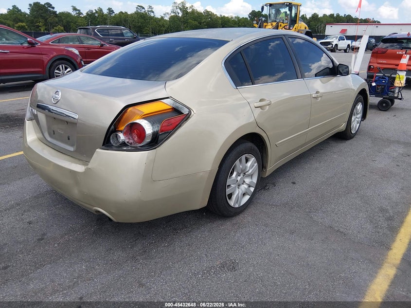 AtlanticExpress - Nissan Altima