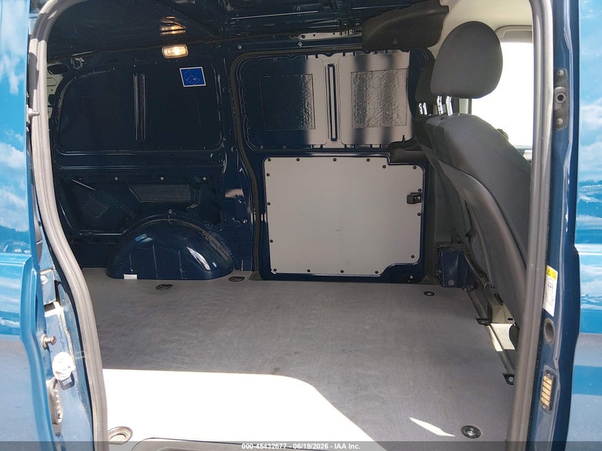 2019 MERCEDES-BENZ METRIS auction photo 8