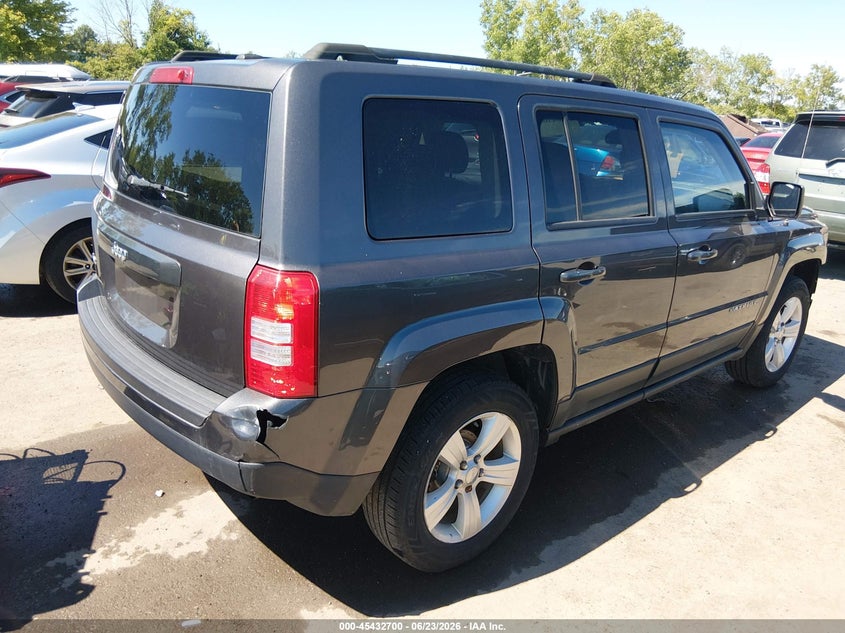 2016 JEEP PATRIOT auction photo 4