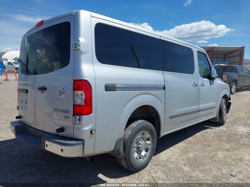 Vin: 5bzbf0aa2jn852286, lot: 45930803, nissan nv passenger nv3500 hd sv v6 20184