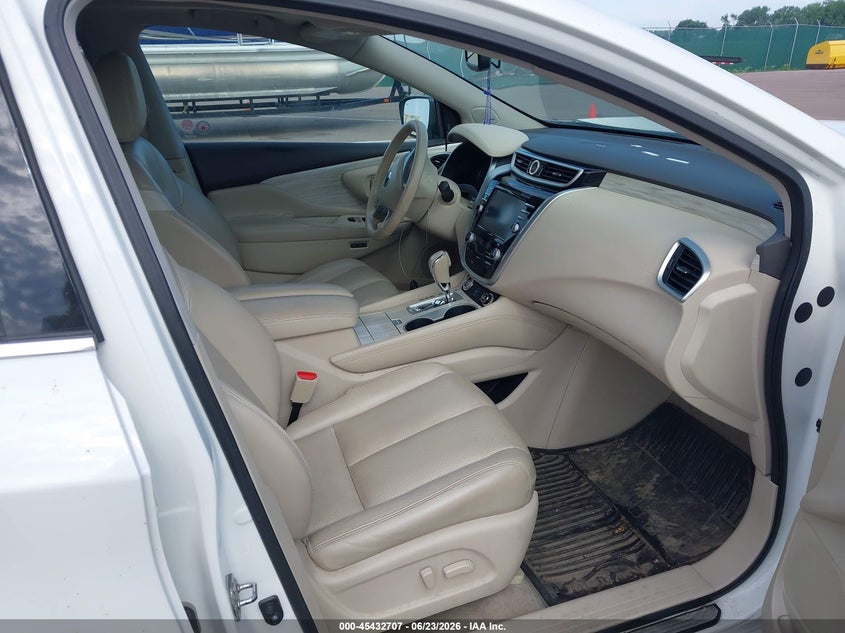 2015 NISSAN MURANO auction photo 5
