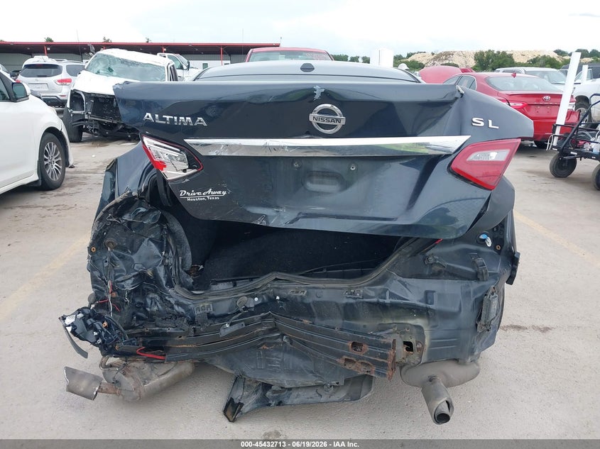 AtlanticExpress - Nissan Altima