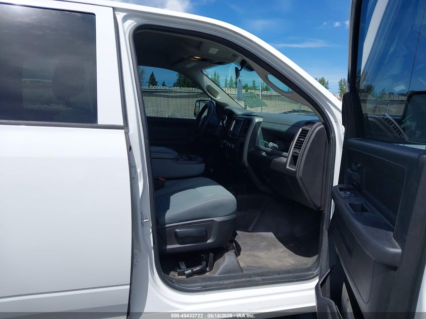 2018 Ram 3500 Tradesman 4X4 6'4 Box VIN: 3C63R3CT0JG410084 Lot: 45432722