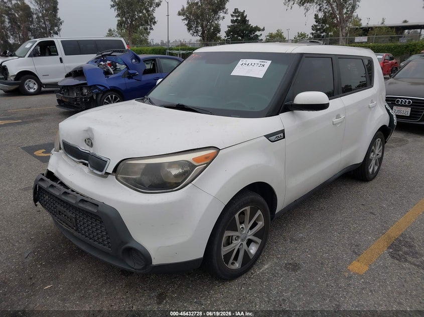 2015 Kia Soul KNDJN2A23F7812684 photo 1