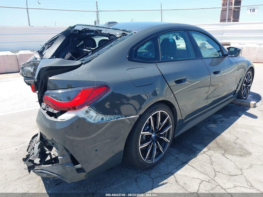 2023 BMW I4 auction photo 4