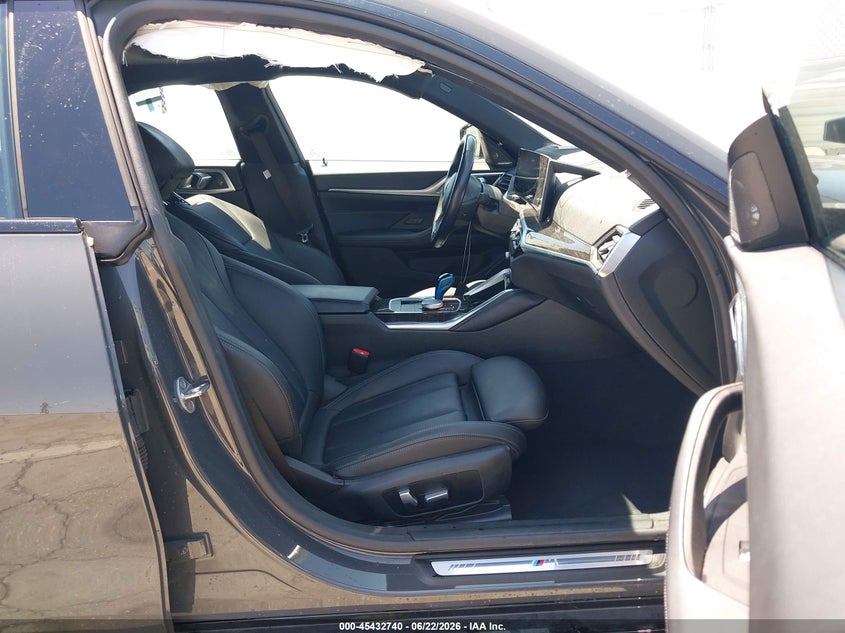 2023 BMW I4 auction photo 5