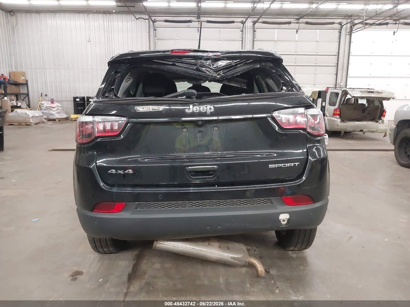 2017 JEEP NEW COMPASS SPORT 4X4 · Фото 17