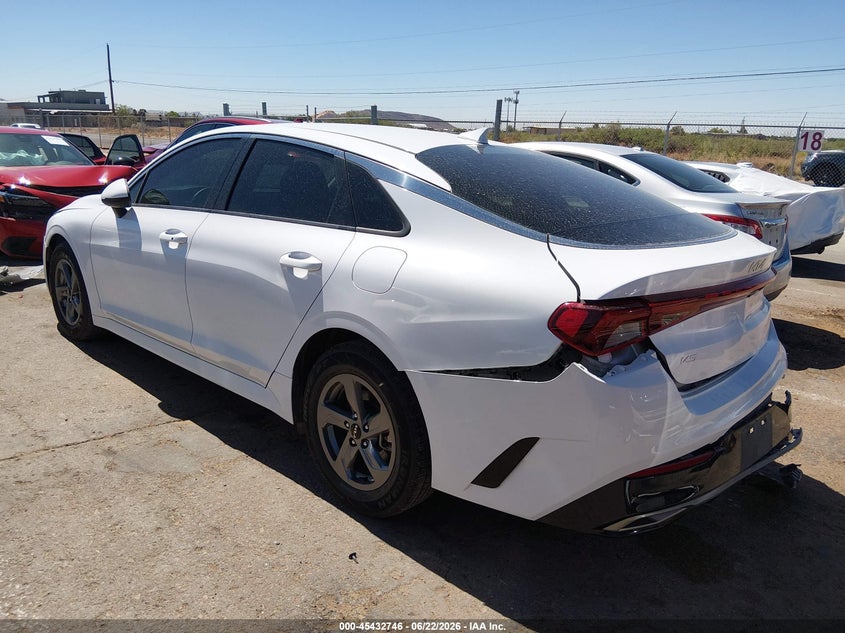 Фото 3 - KIA K5