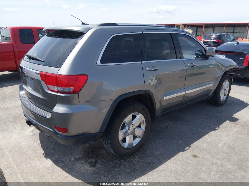 2013 JEEP GRAND CHEROKEE auction photo 4
